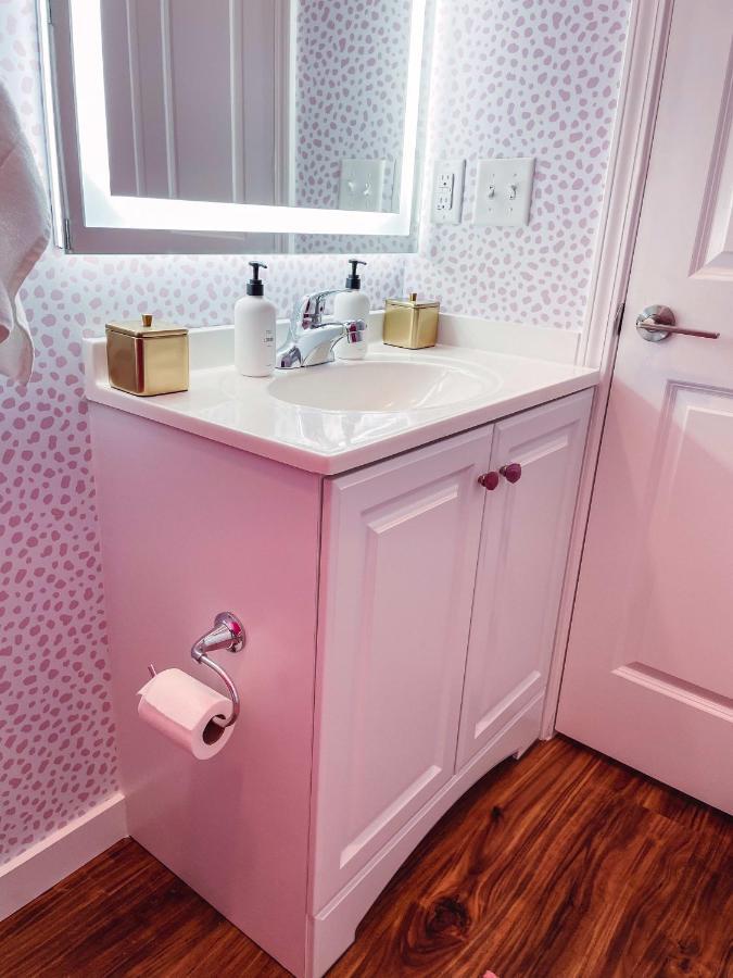 Dolly'S Delight - Boutique Bliss Mins From Broadway Villa Nashville Dış mekan fotoğraf